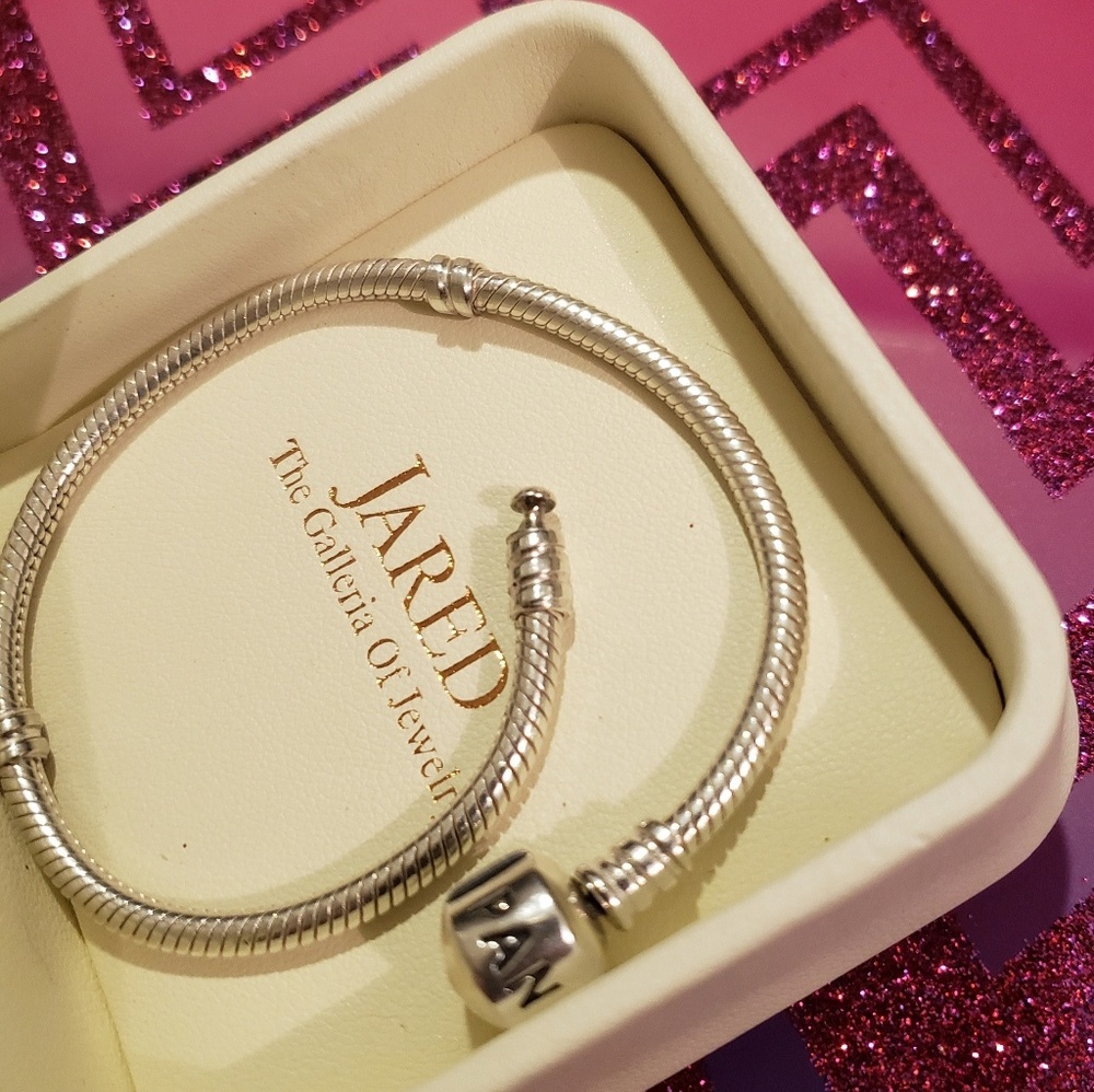 Authentic Iconic PANDORA Bracelet